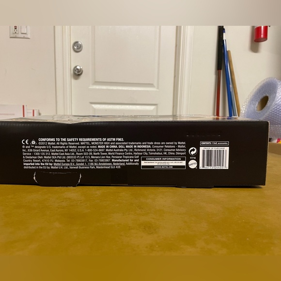 Monster High 13 Wishes Desert Frights Oasis and Cleo de Nile doll. 2012 NWT NRFB - Picture 8 of 12